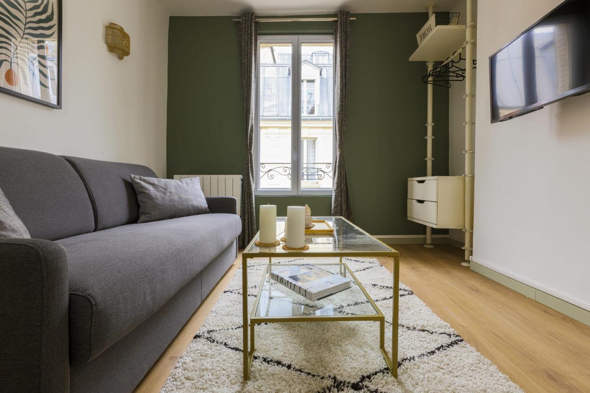 Opera District Comfortable Retreat Apartment