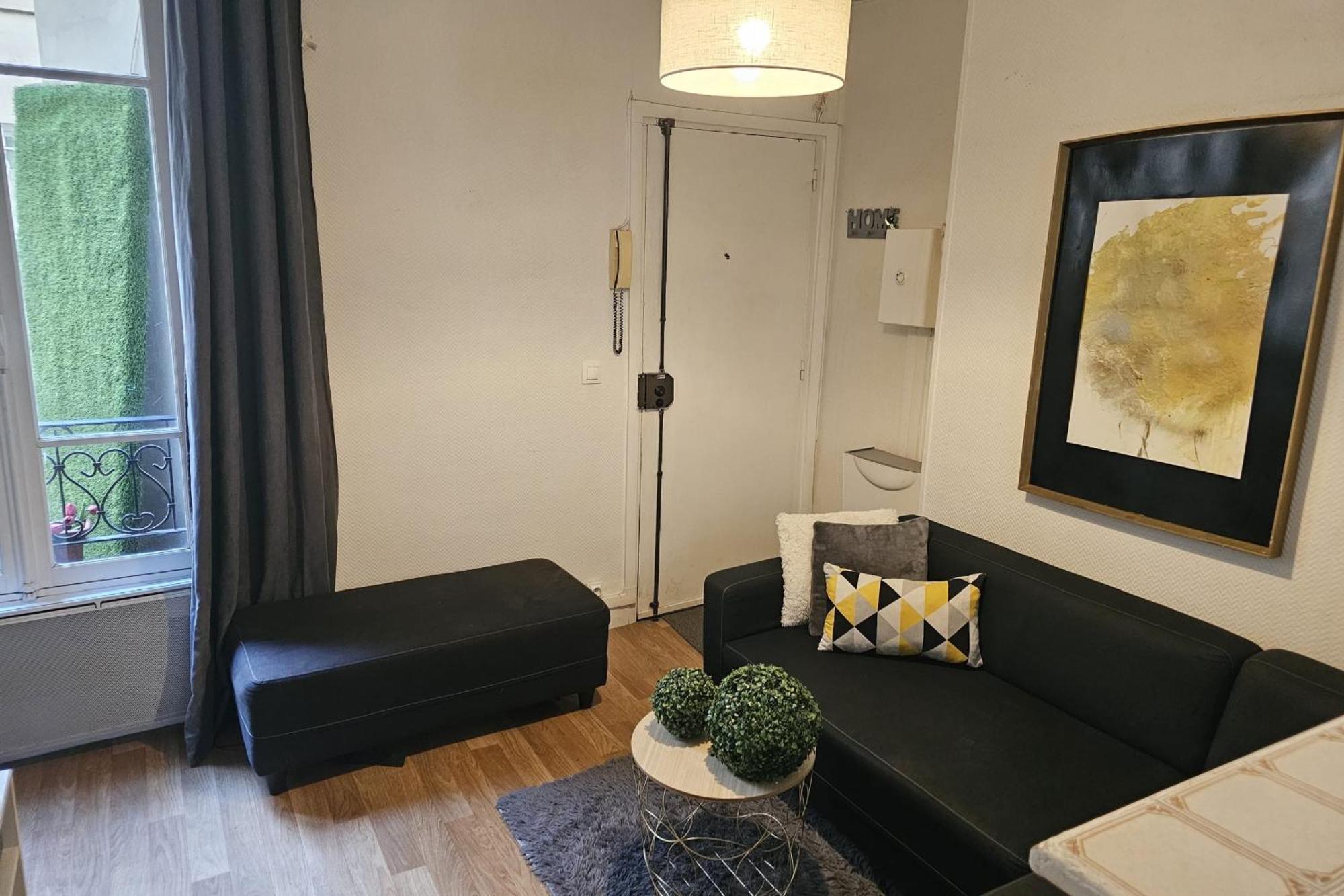 Apartment Cozy In The Heart Of The 10th