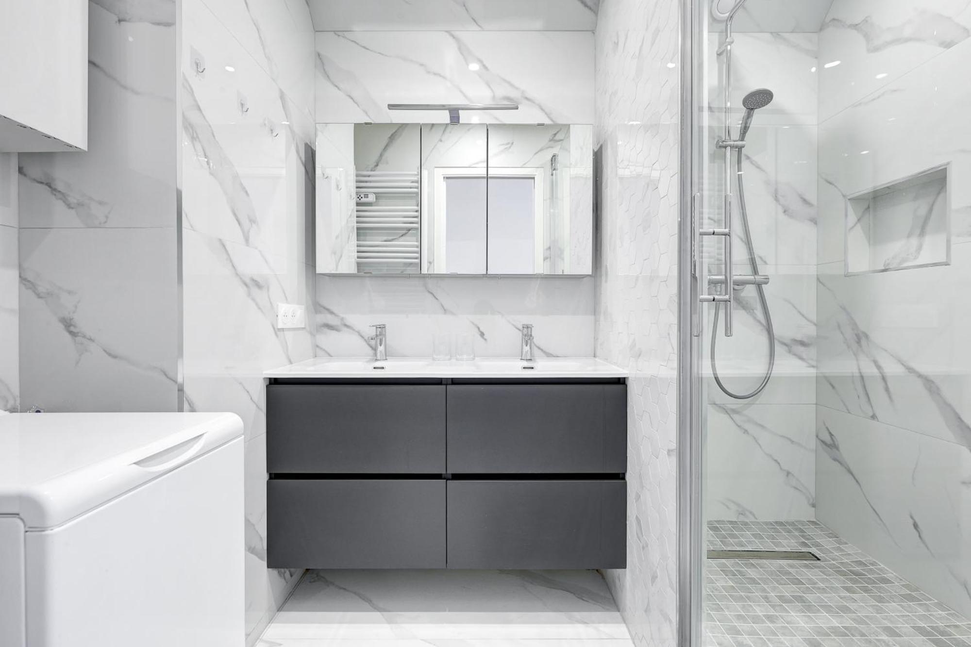 Apartment Au Coeur De Paris, Architecturale Et Elegante *