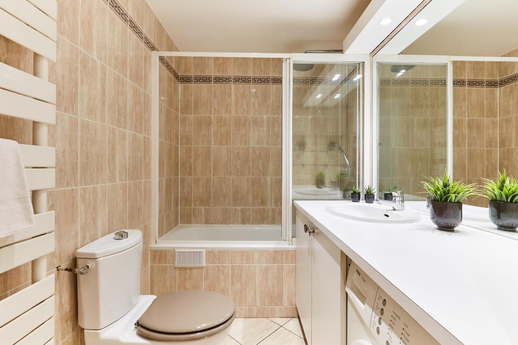 Latin Quarter - 1br With Balcony - Cityapartmentstay Apartment Paris