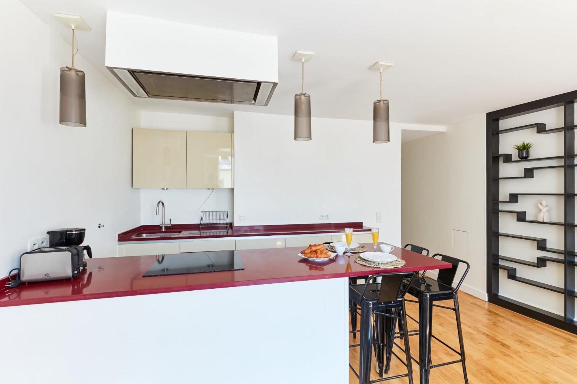 Latin Quarter - 1br With Balcony - Cityapartmentstay Apartment *