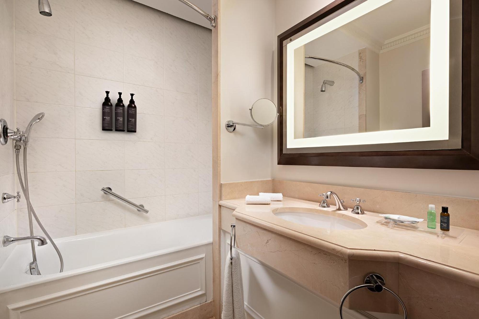 Hotel The Westin - Vendome 4*