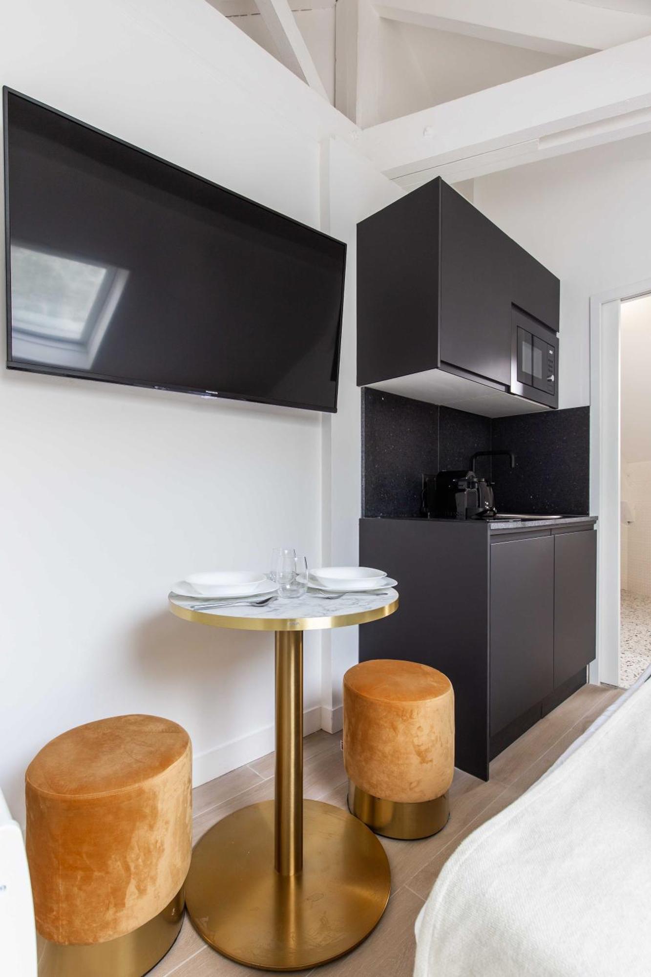 Parc Des Expositions Apartment *