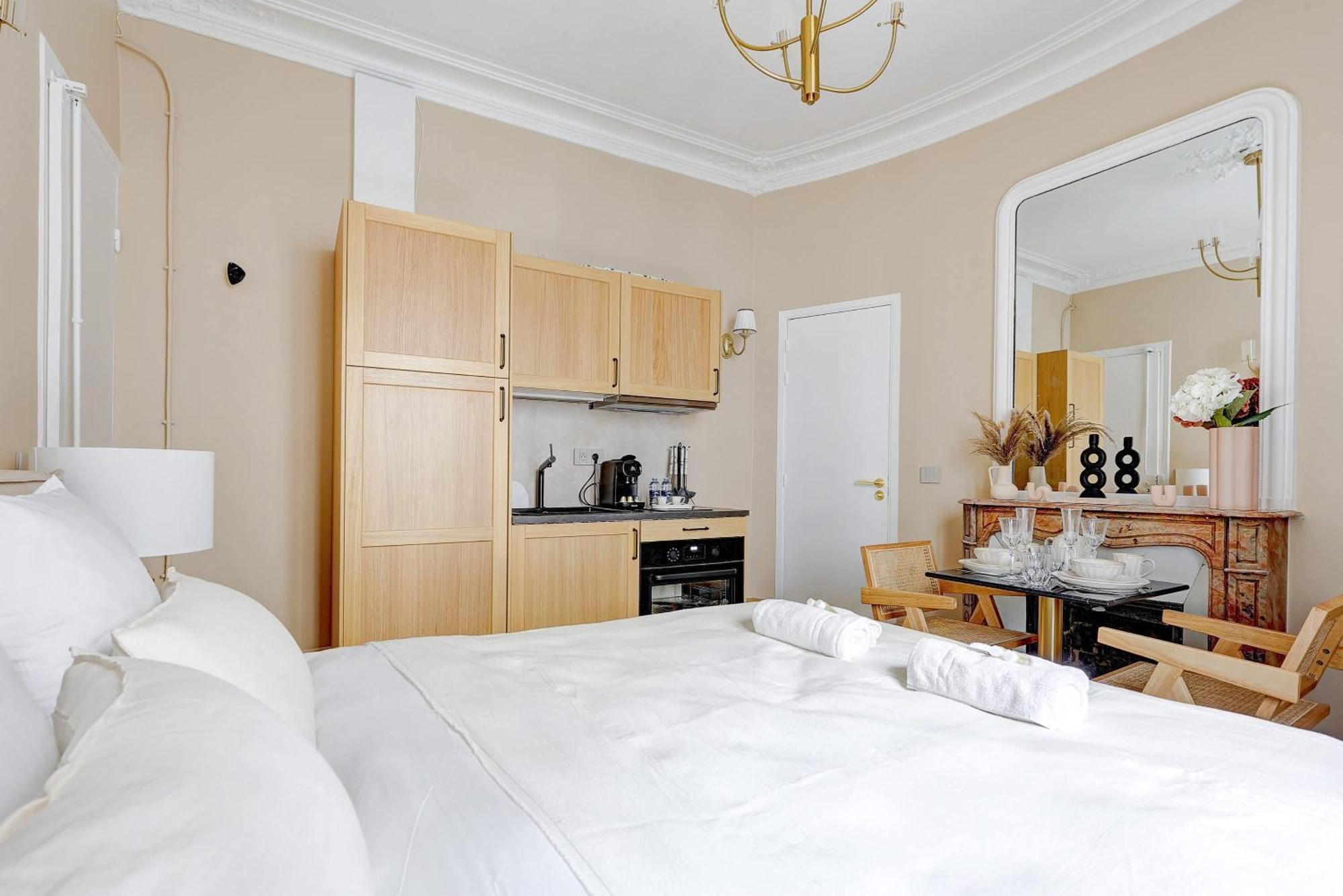 Apartment Luxueuse Haussmannienne A *