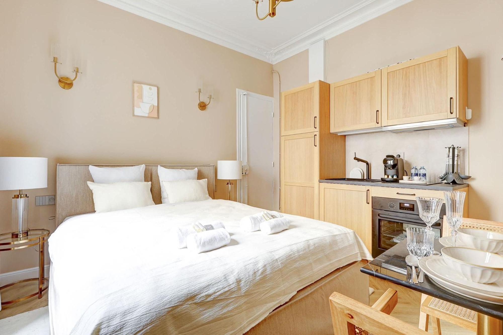 Luxueuse Haussmannienne A Apartment *