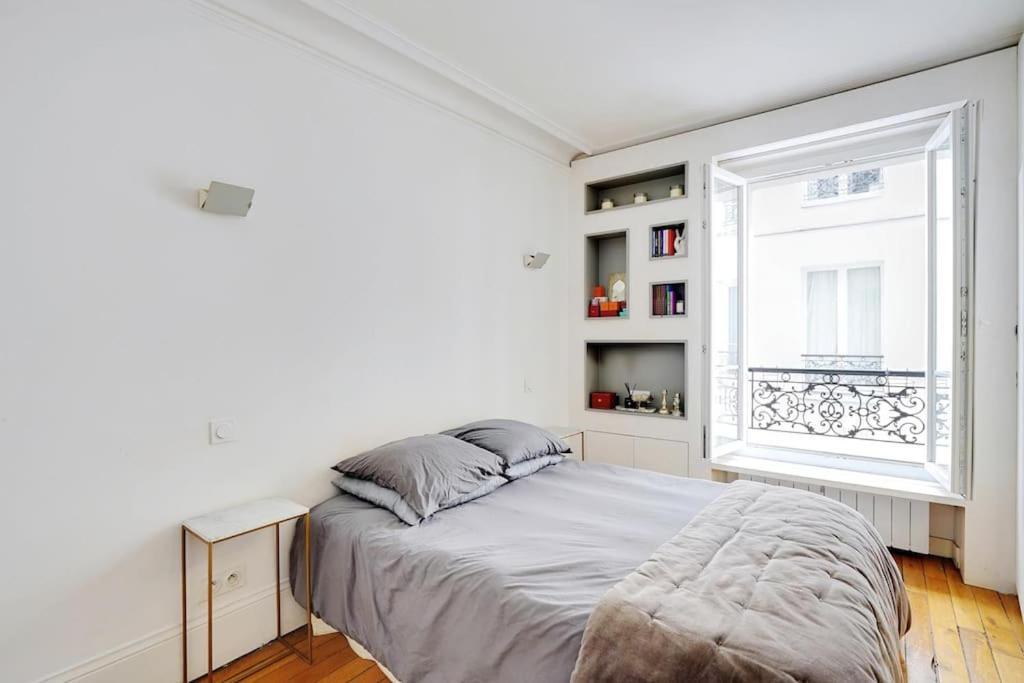 Proche Champs Elysees Appartement