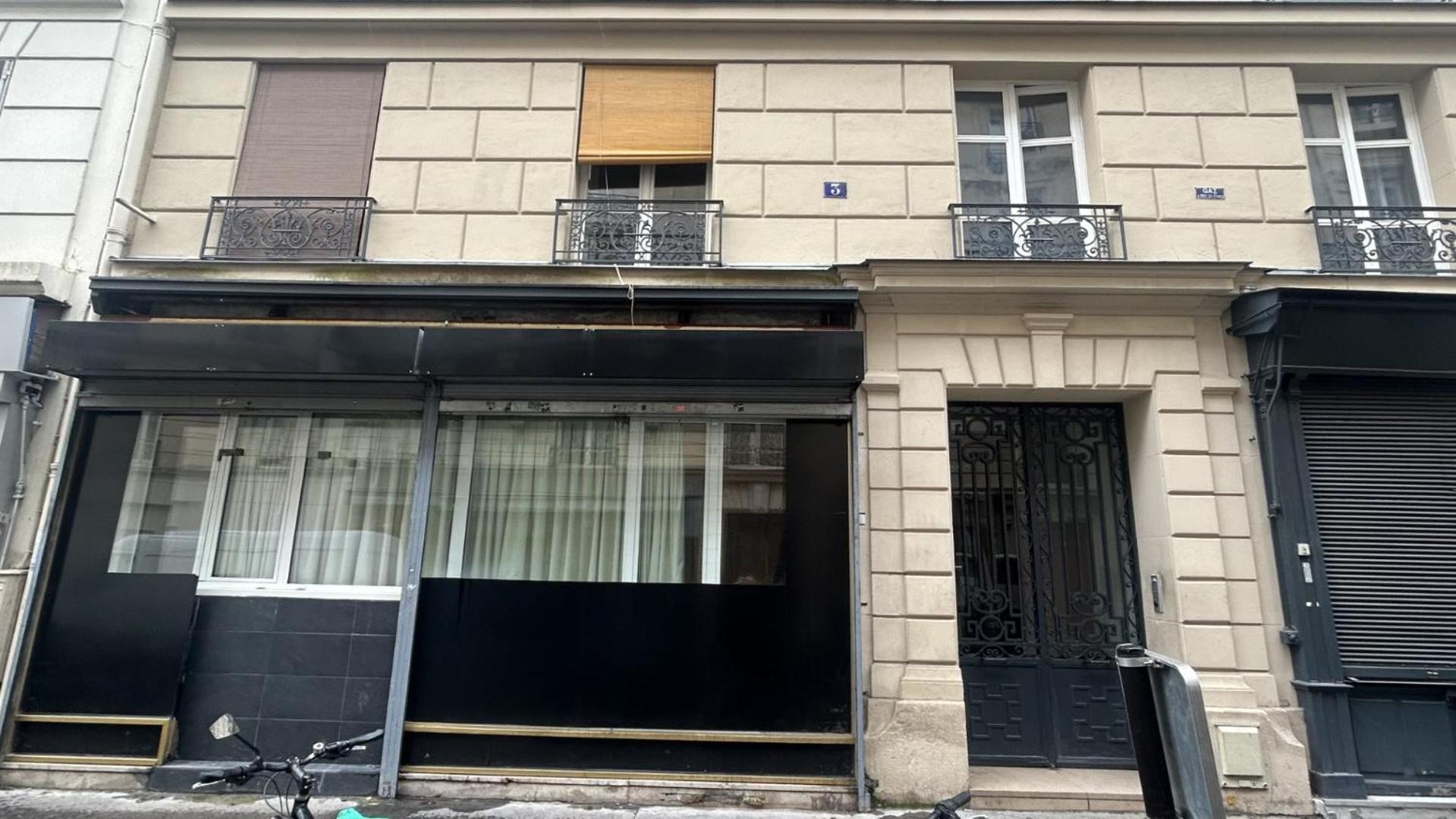 Grand Avec Patio A 14eme Apartment Paris