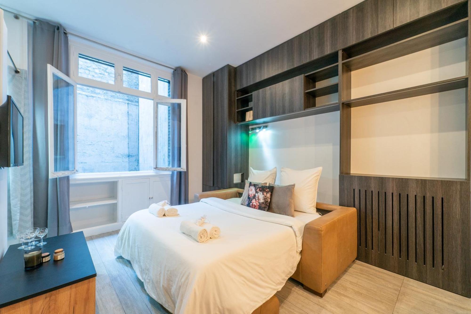 Apartment Le Courcelles - Proche Arc De Triomphe Paris