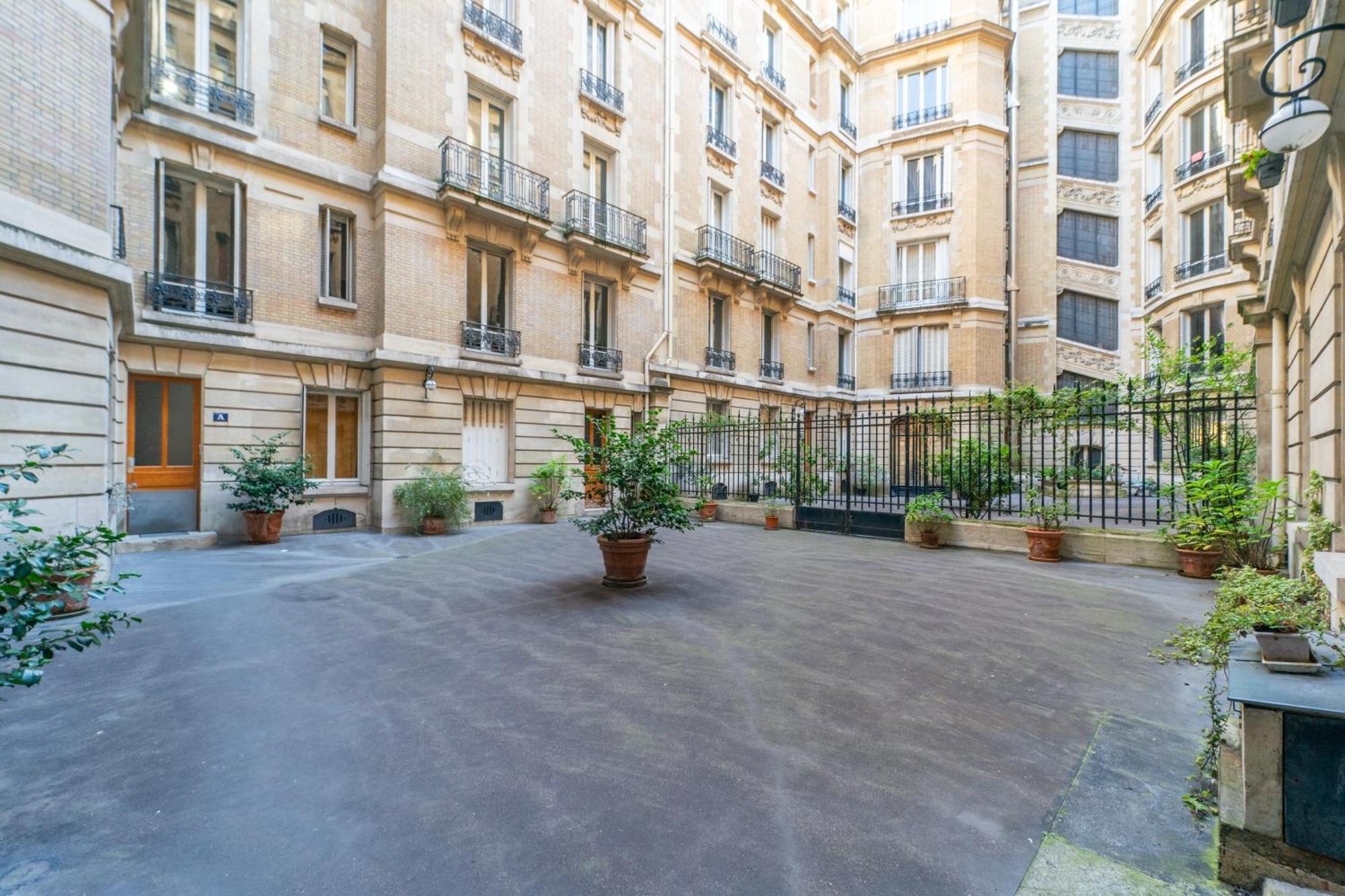 Le Courcelles - Proche Arc De Triomphe Apartment *