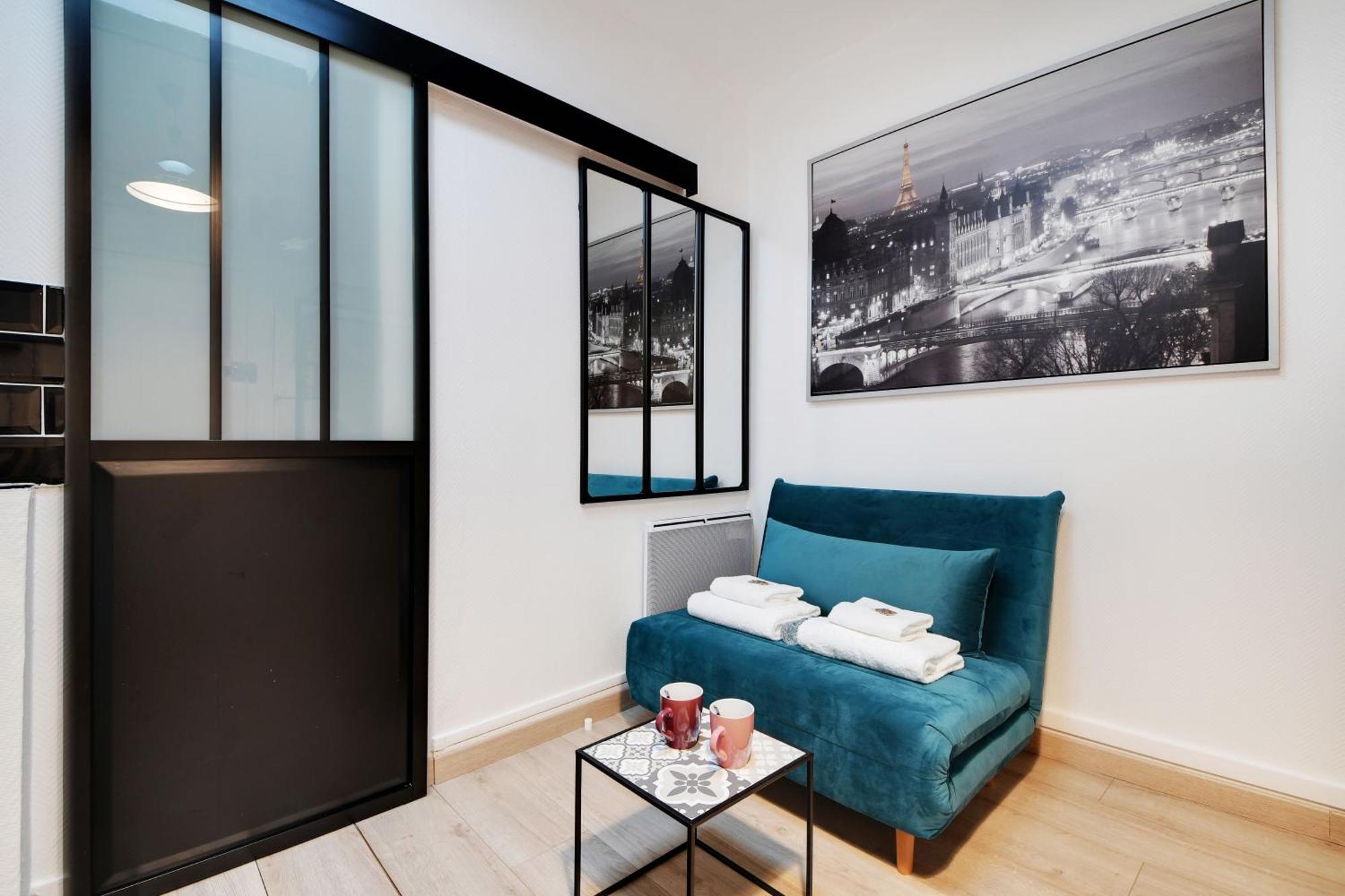Comfortable Studio Porte-dauphine Apartment