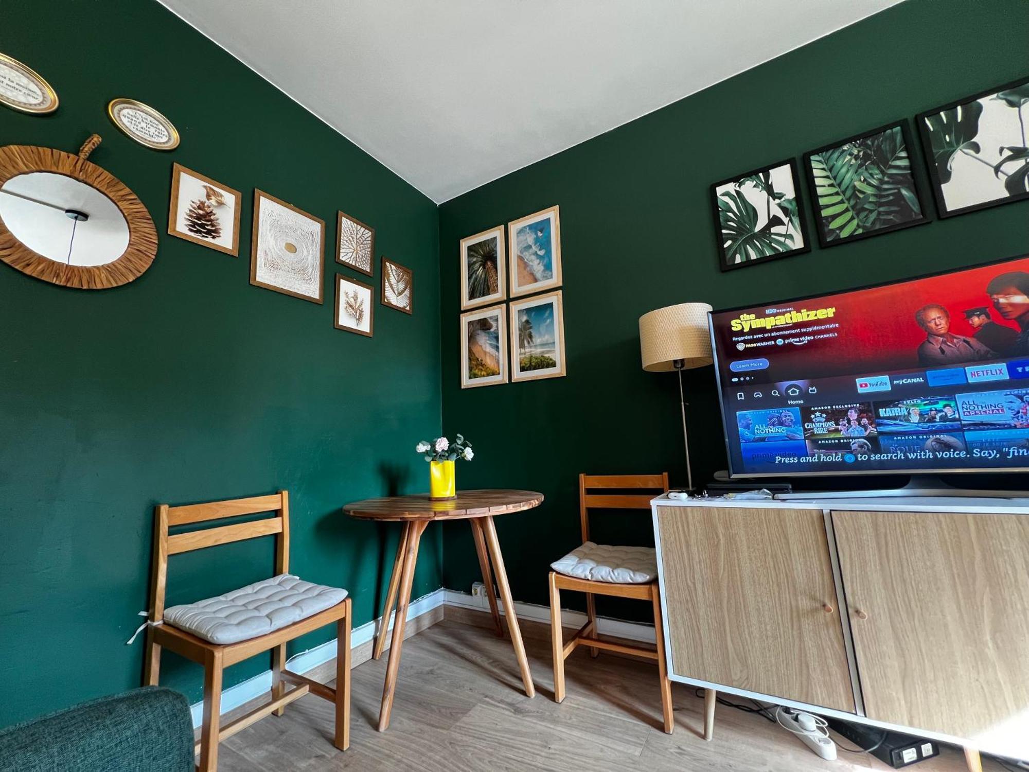 Appartement Un A Cote De La Cite Florale *