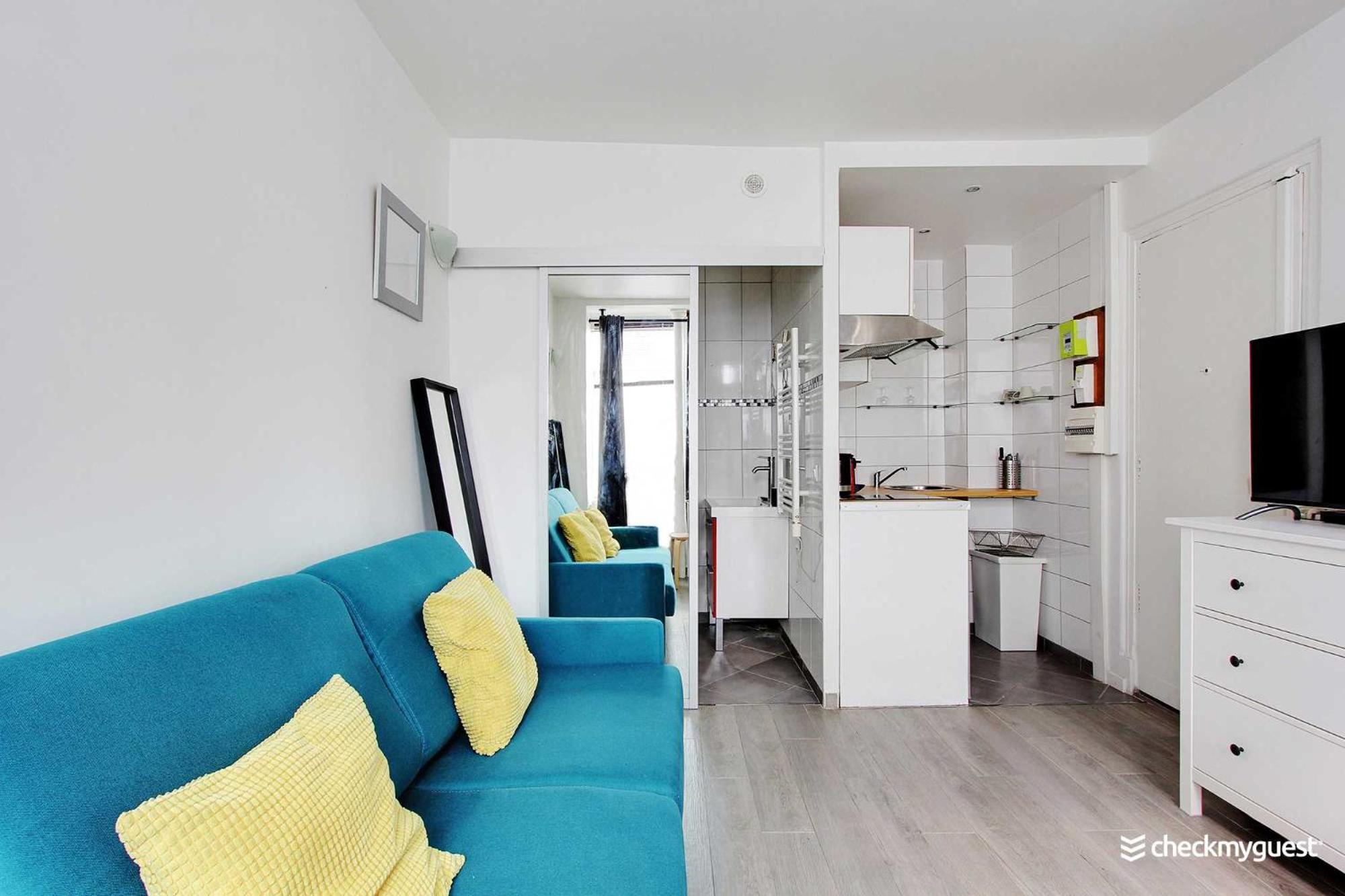 A Parisian Experience For 2 - Place De Clichy * Paris