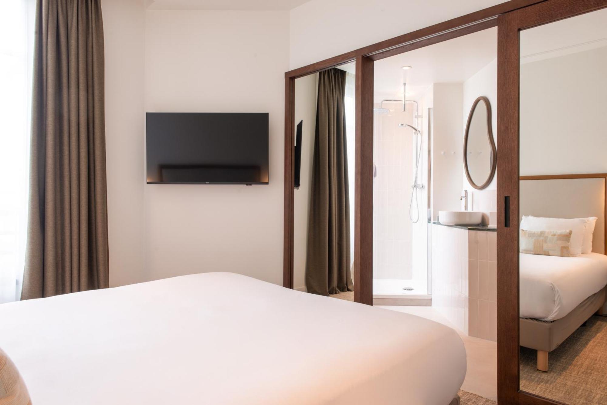 Hotel Le Lampika Paris