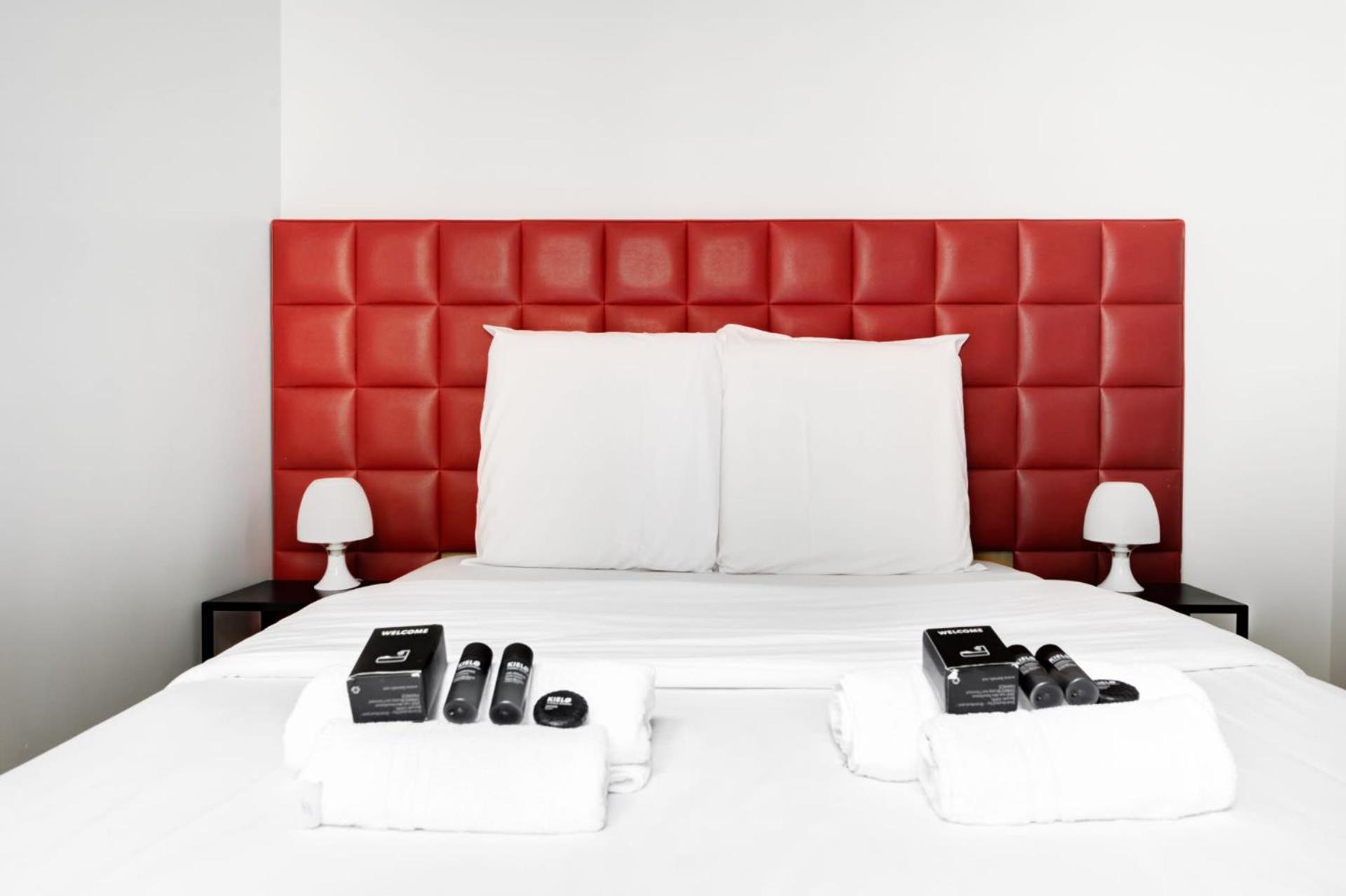 Moderne Avec Cuisine Equipee Et Balcon Apartment Paris