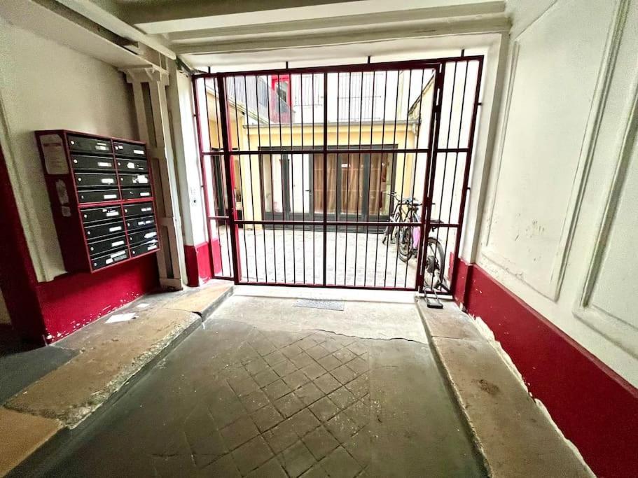 Confort Relaxant Gare Du Nord Barbes Appartement *