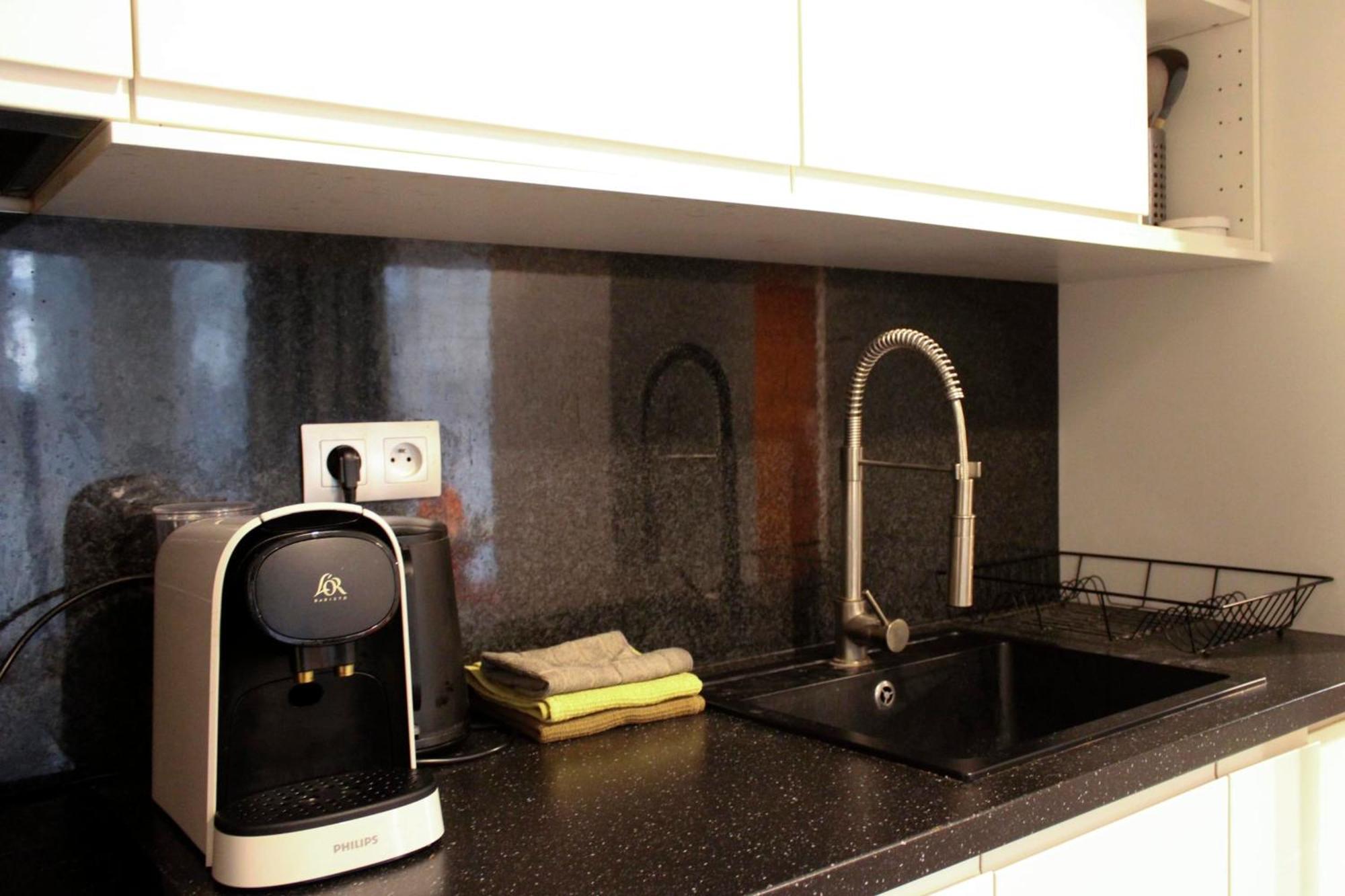 Bright Flat With Terrace Apartment Paris