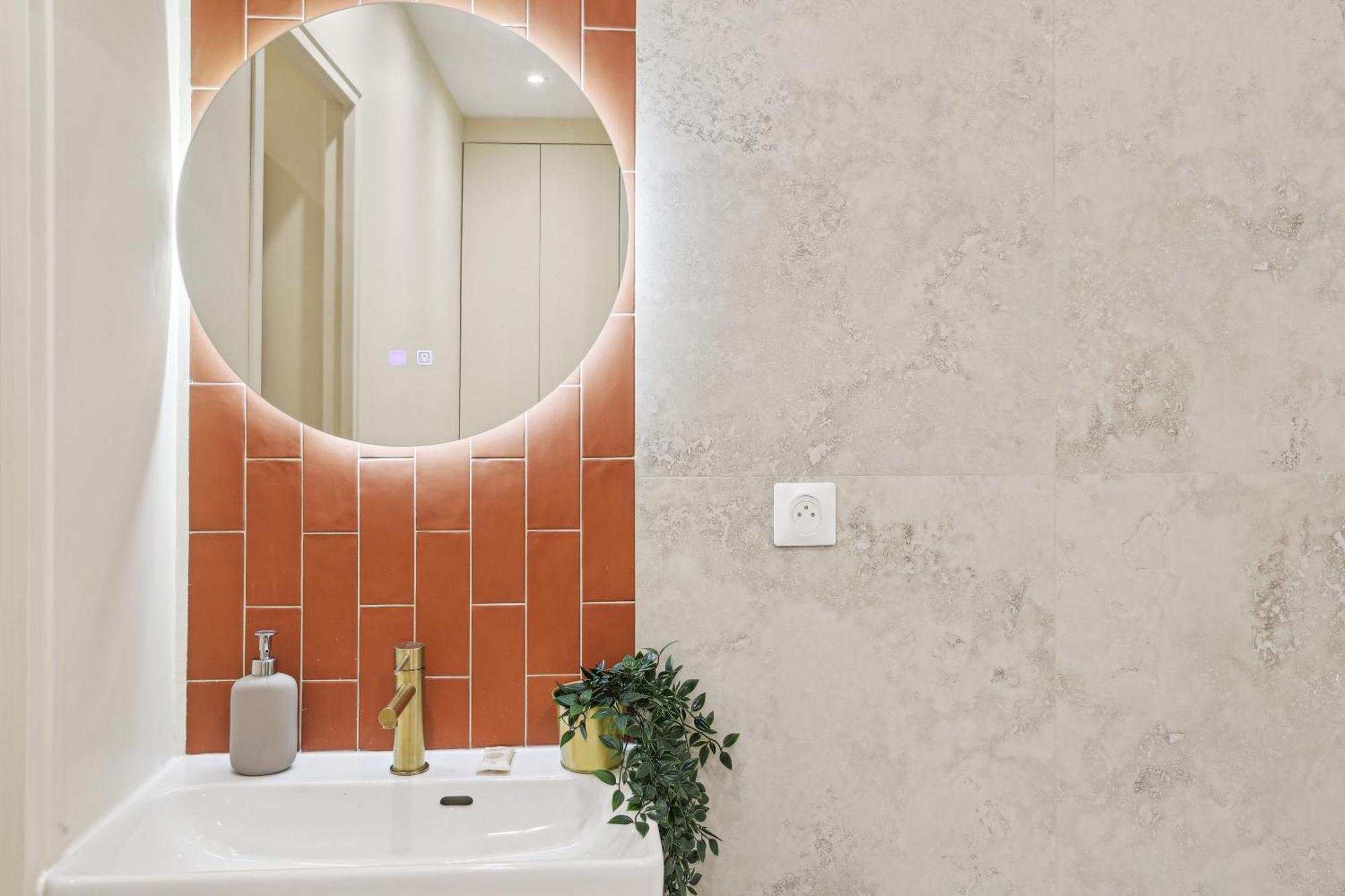 Apartment Lavie Maison Ac Hot Tub Montmartre *