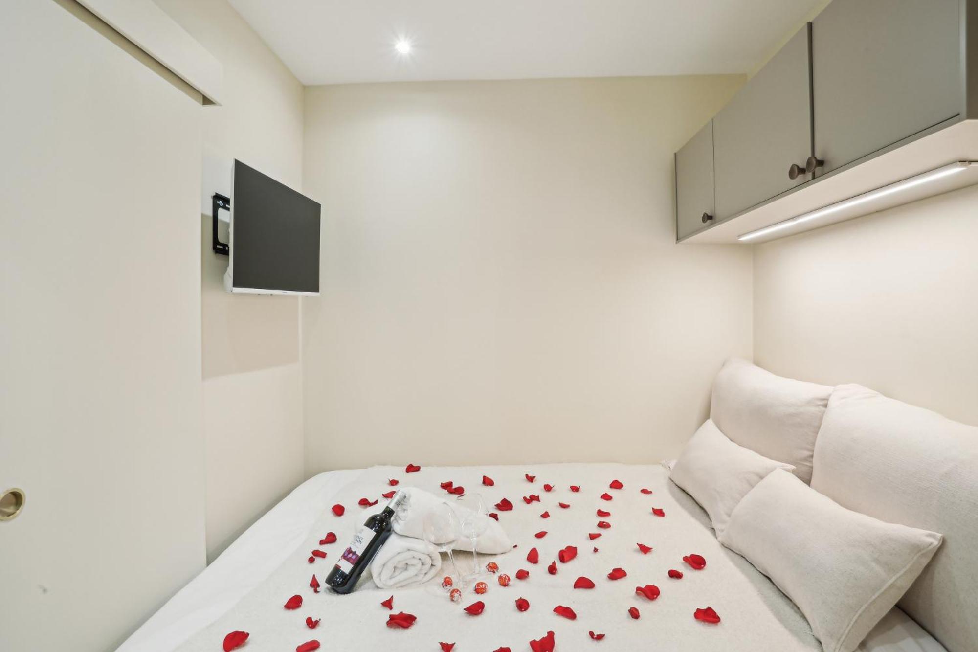 Lavie Maison Ac Hot Tub Montmartre * Paris