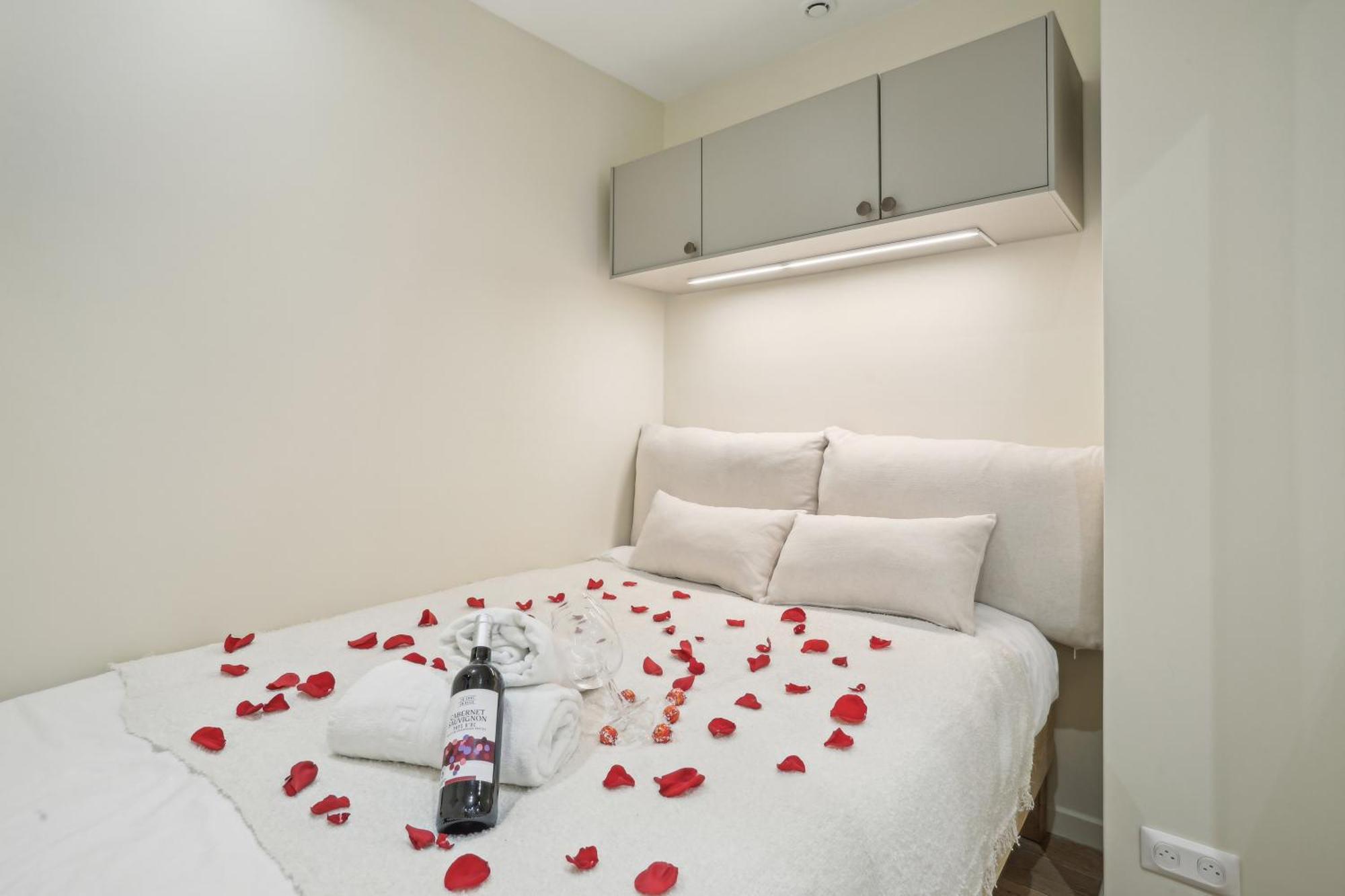 Apartment Lavie Maison Ac Hot Tub Montmartre Paris