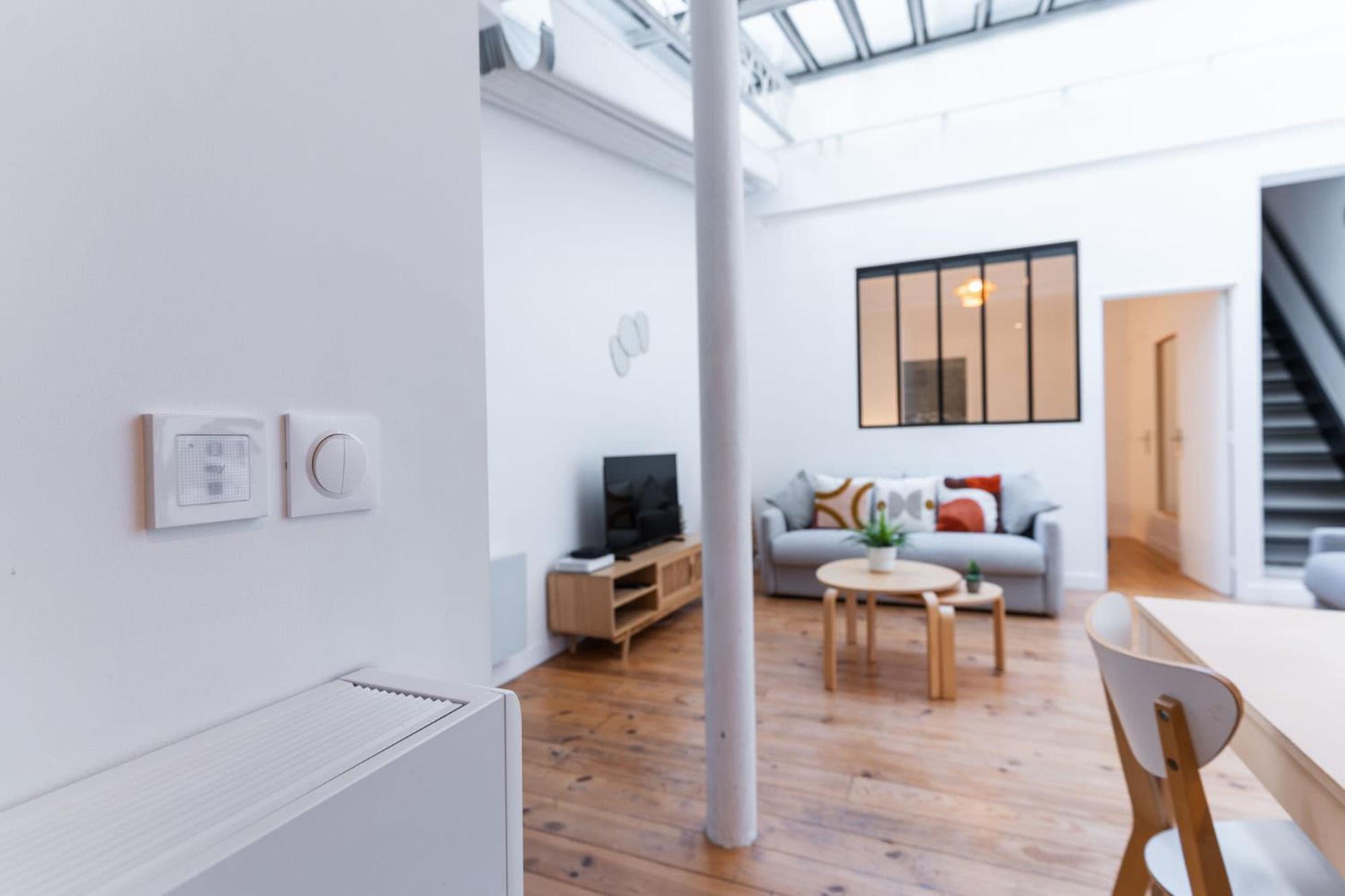 Loft House 2 Bedroom Bastille Ac By Lcc Agency Apartment *
