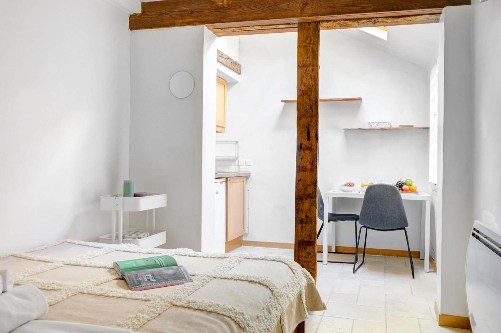 Apartment Ile Saint-louis & Notre Dame - Cityapartmentstay Paris