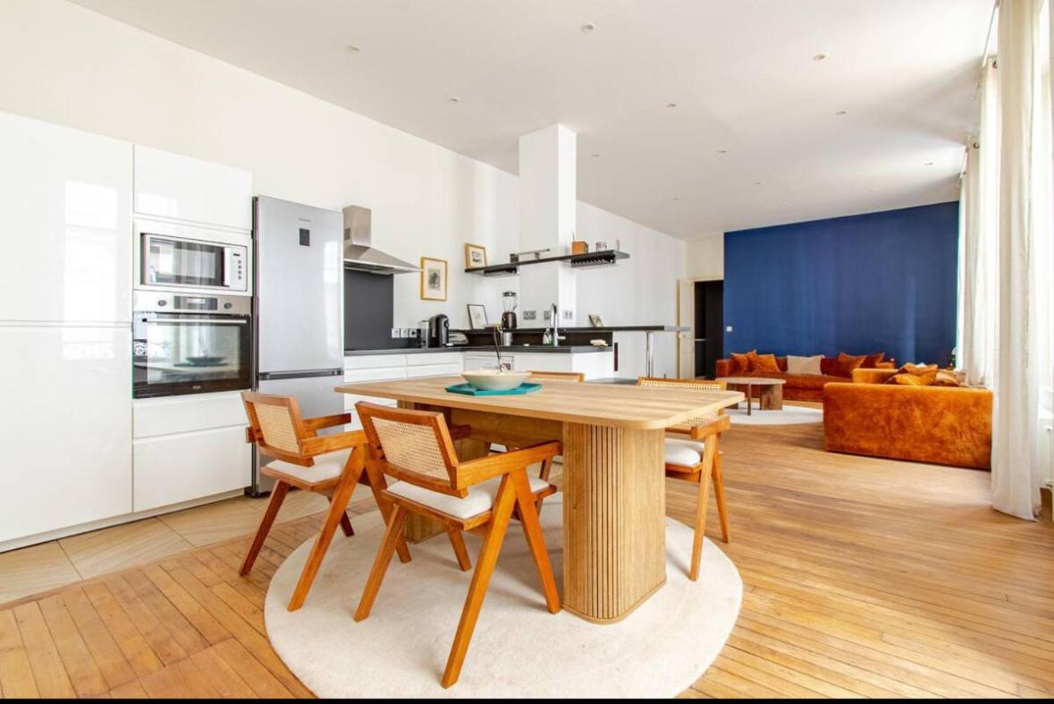 Very Chic Next To Trocadero And Eiffel Tower Apartment