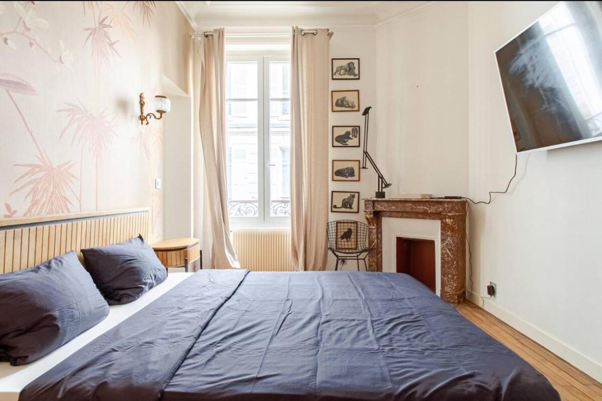 Very Chic Next To Trocadero And Eiffel Tower Apartment