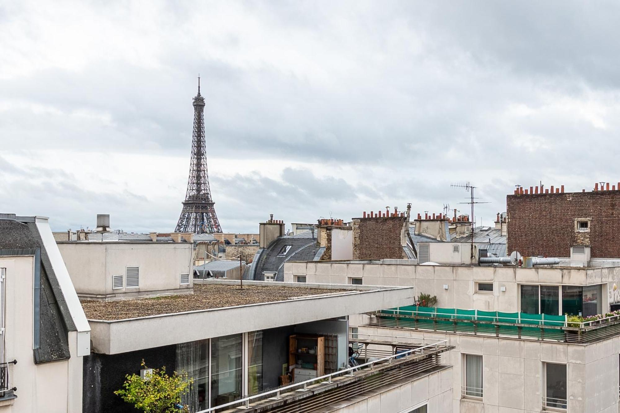 Apartment Champs Elysees I Vue Sur Tour Eiffel & Spacieux *