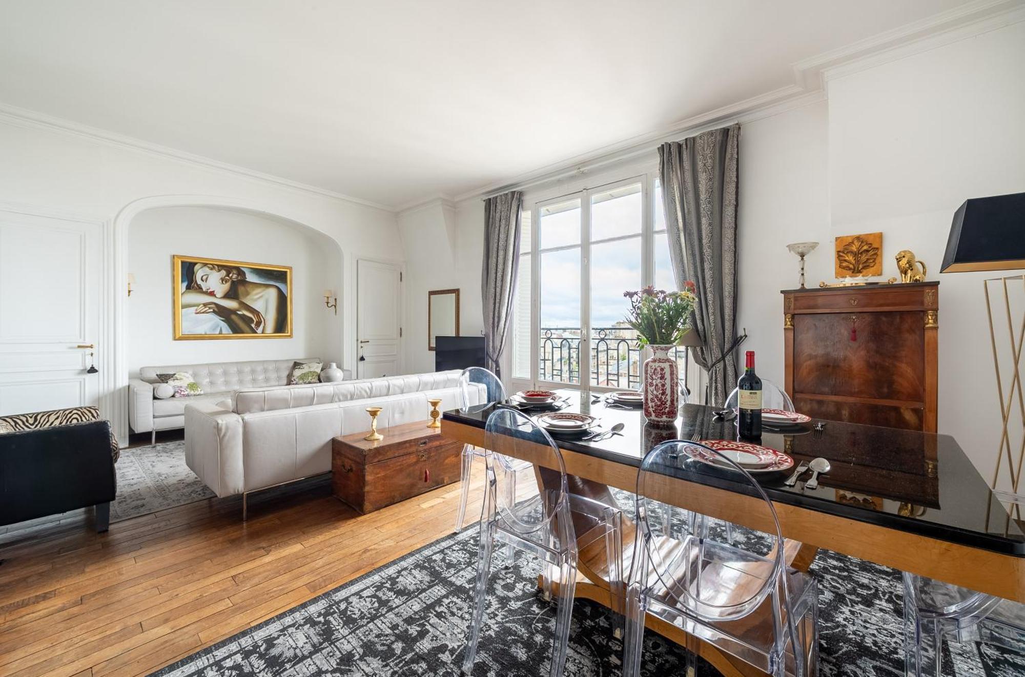 Champs Elysees I Vue Sur Tour Eiffel & Spacieux Apartment Paris