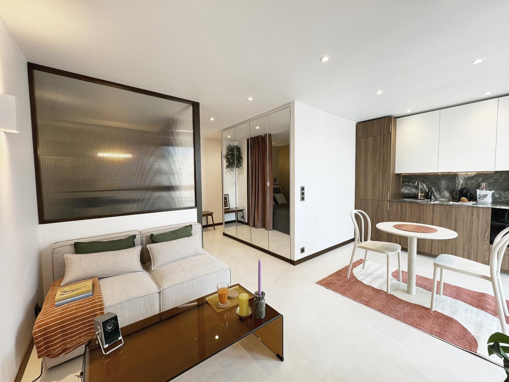 Apartment Thesuite - Parmentier - Monthly Only