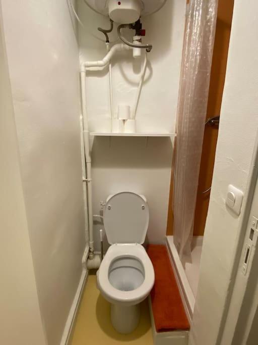 Apartment Studio 13m2completement Paris