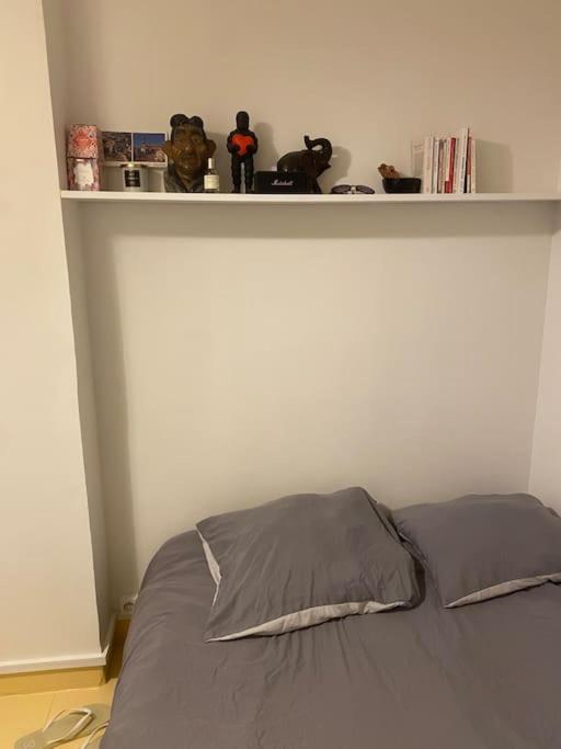 Studio 13m2completement * Paris