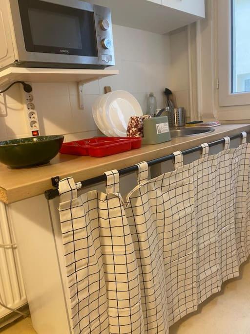 Studio 13m2completement Apartment Paris