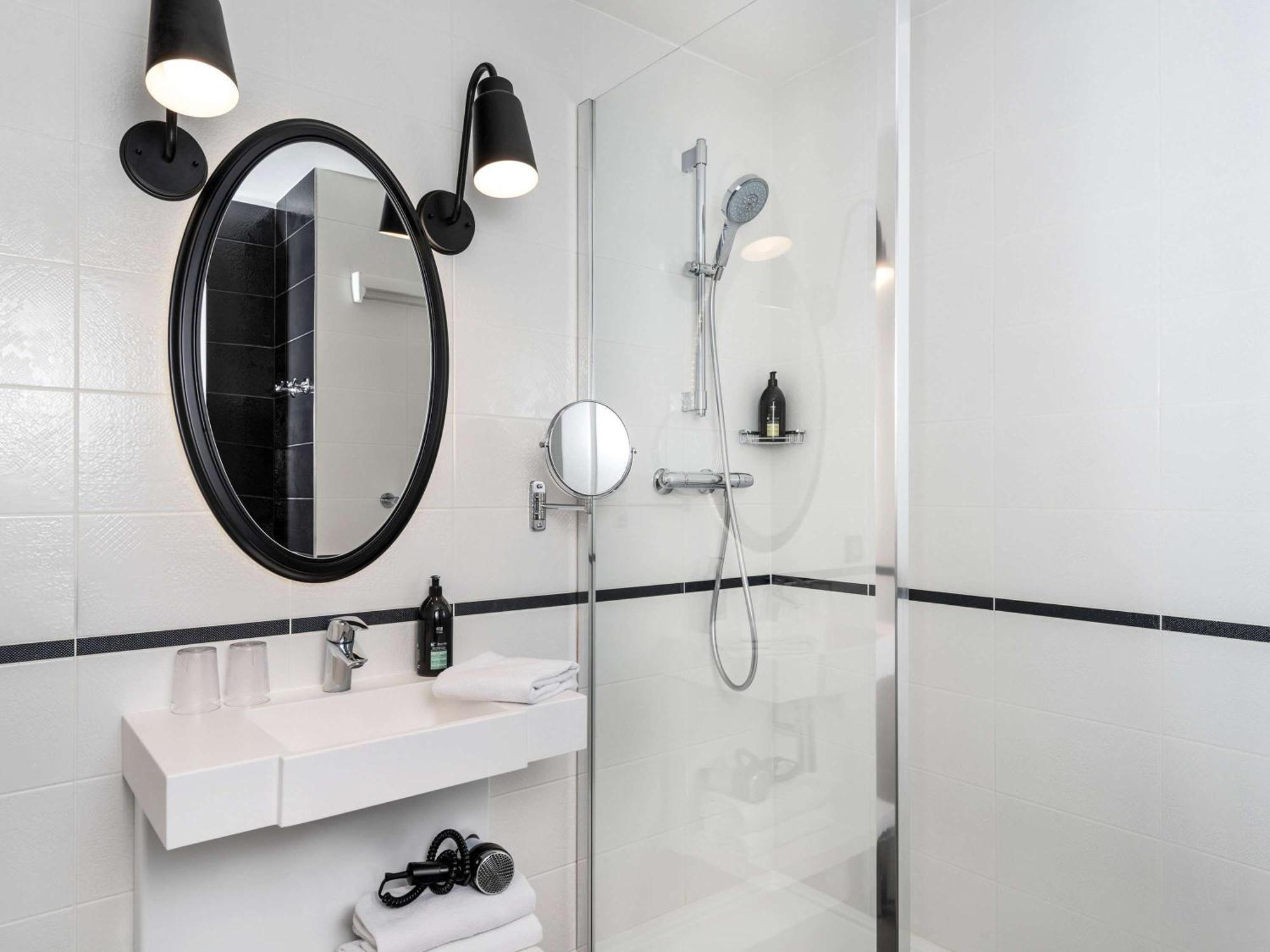 Adagio Montmartre Aparthotel 4*