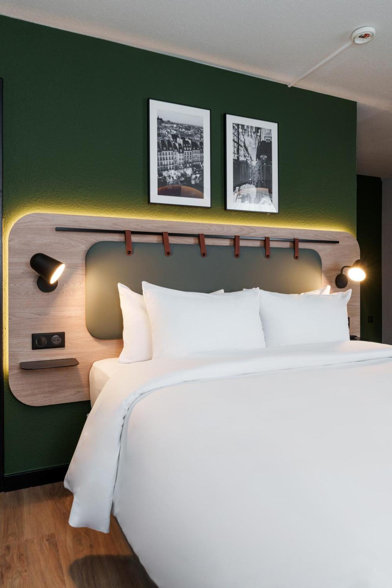 Hotel Campanile 19 - La Paris