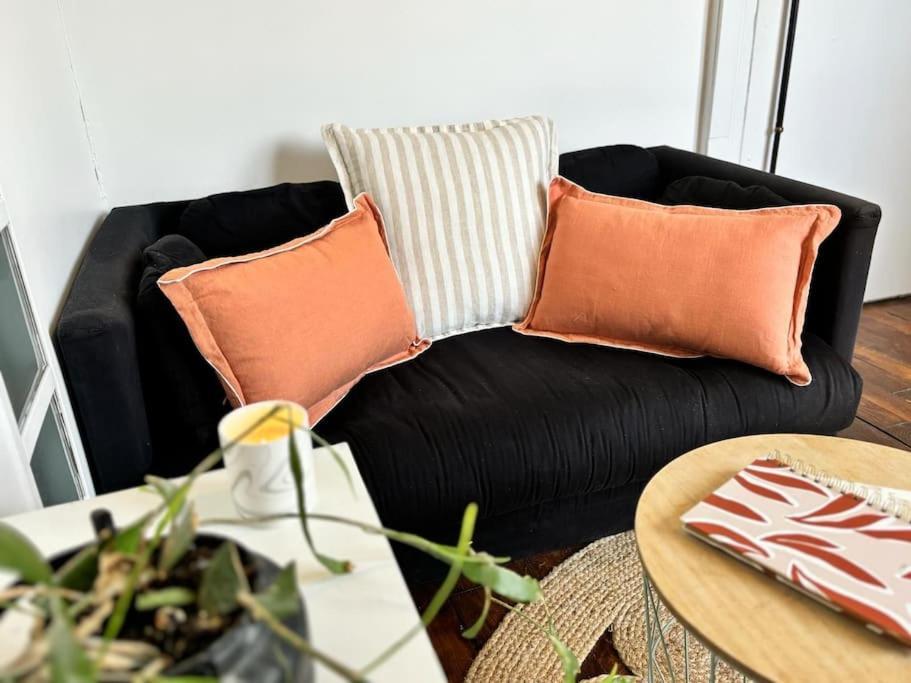 Apartment Montmartre Dernier Etage Calme