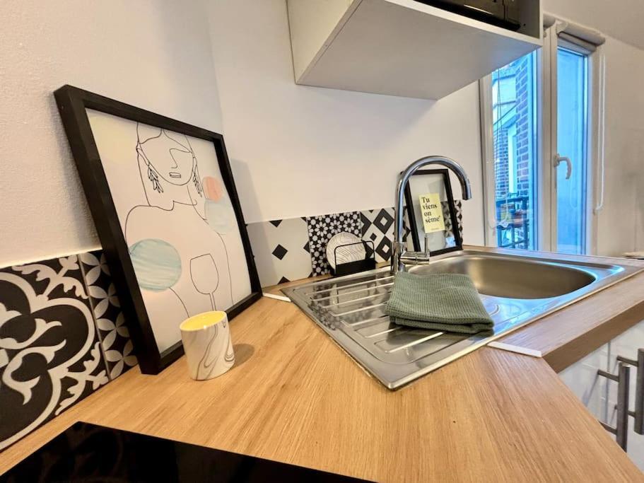 Montmartre Dernier Etage Calme Apartment *