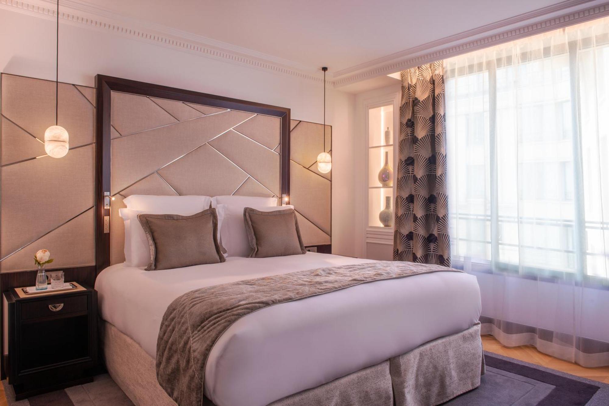 Du Collectionneur 5* Paris