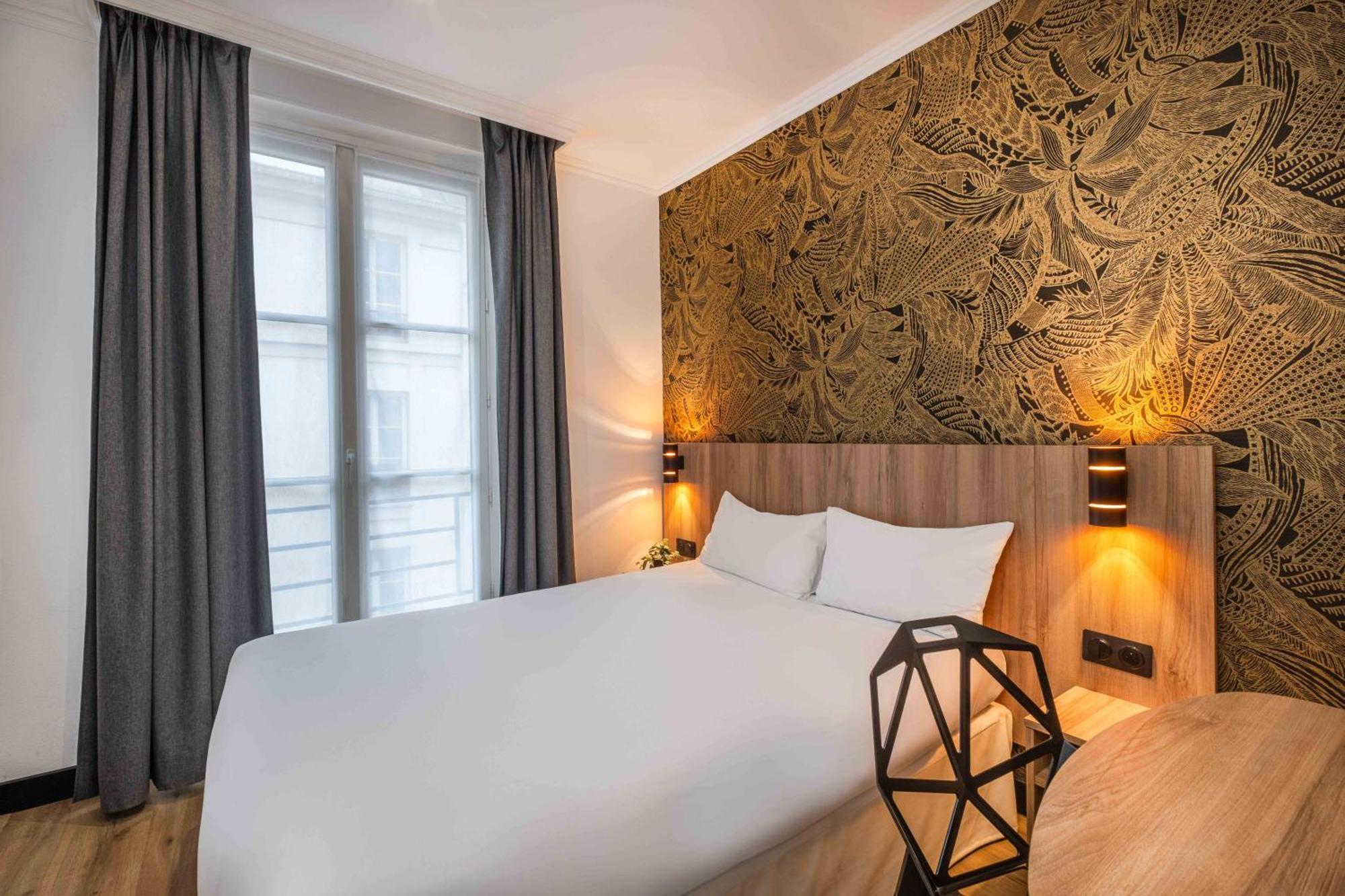 Daval 2* Paris