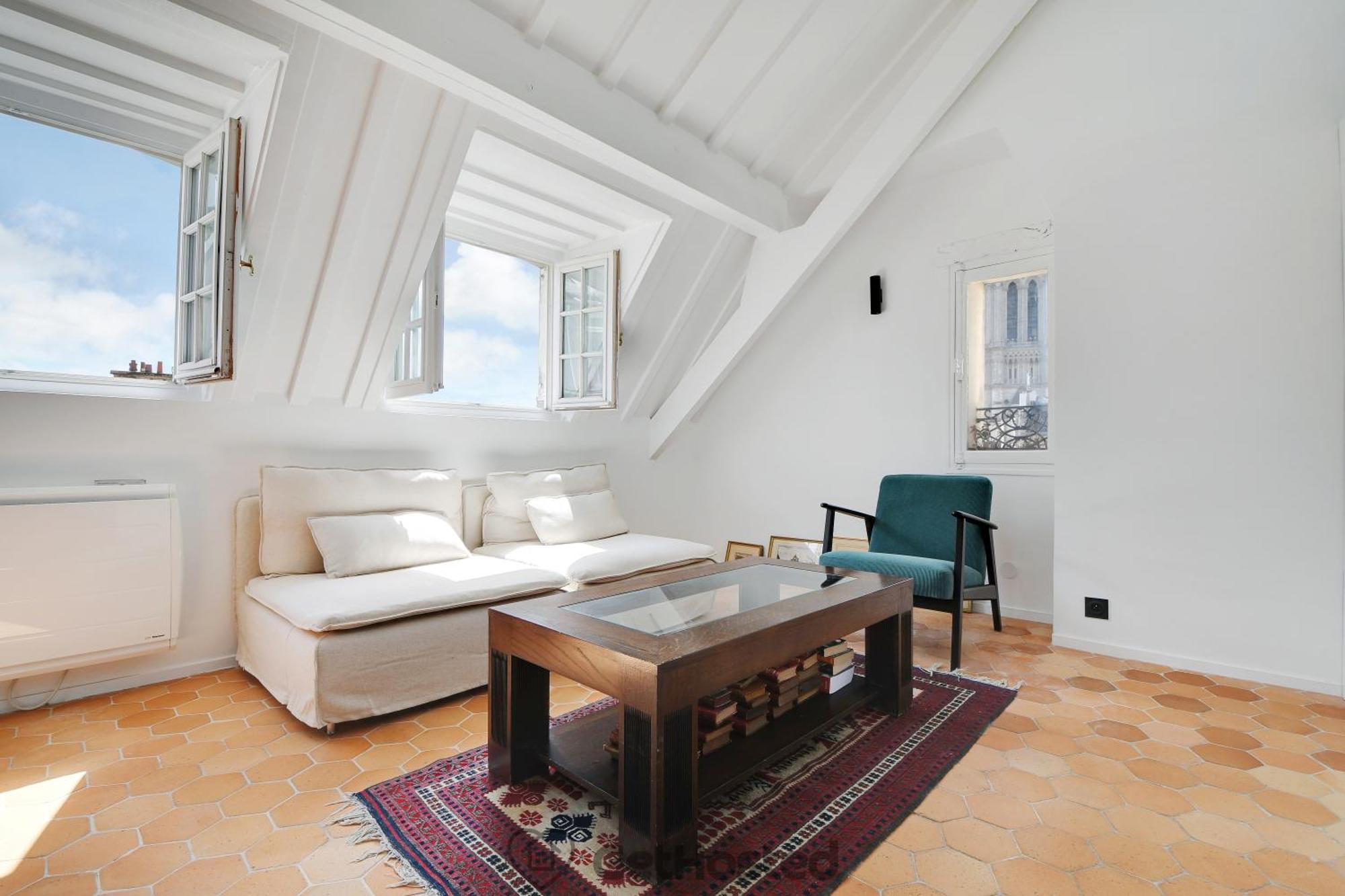 Apartment Ile De La Cite - Seine & Notre Dame View Paris
