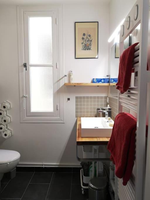 Parisien 2 Pieces Apartment