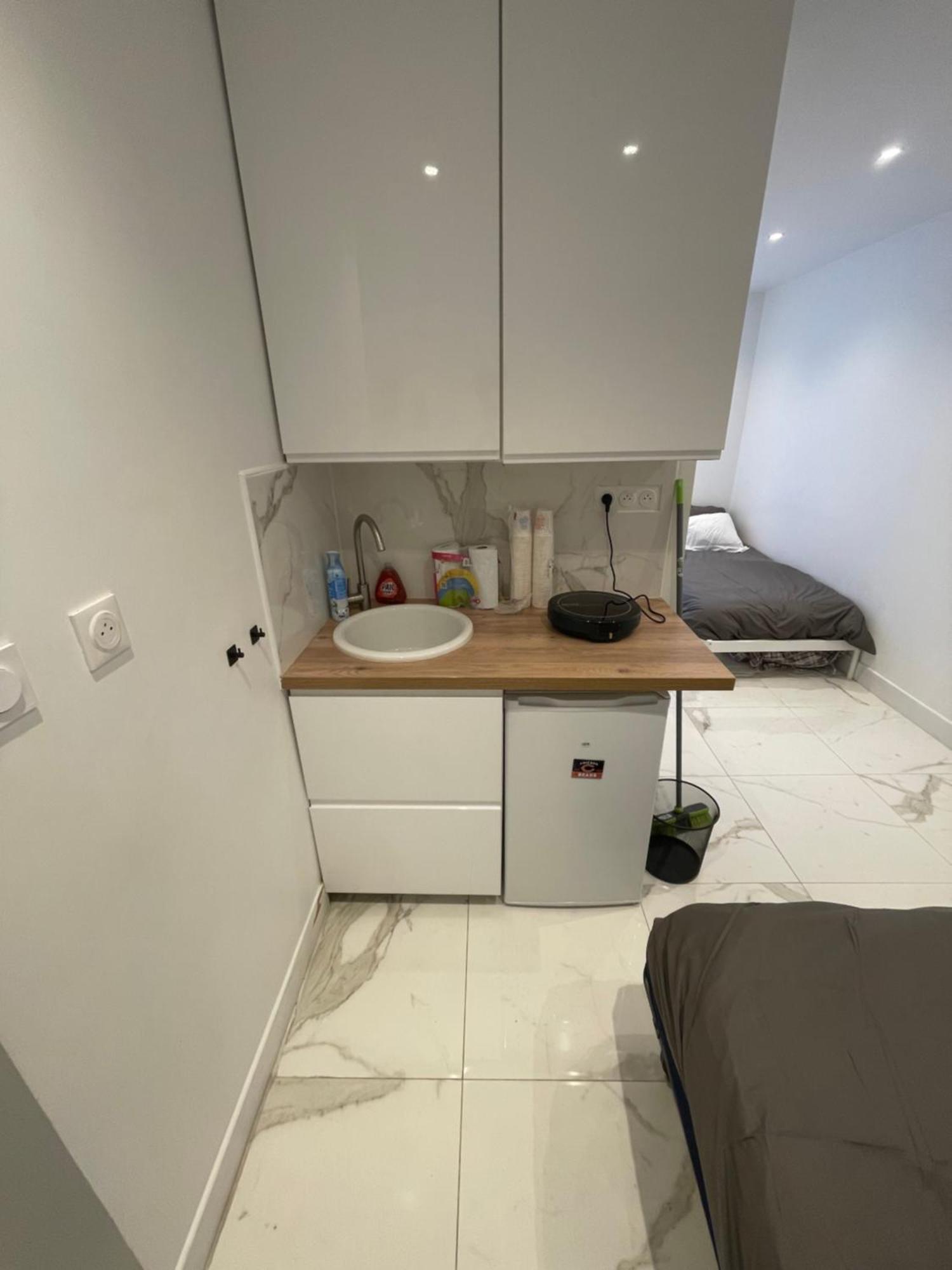 Appartement Au Rez De Chaussee Pres De Gare De Lyon Paris