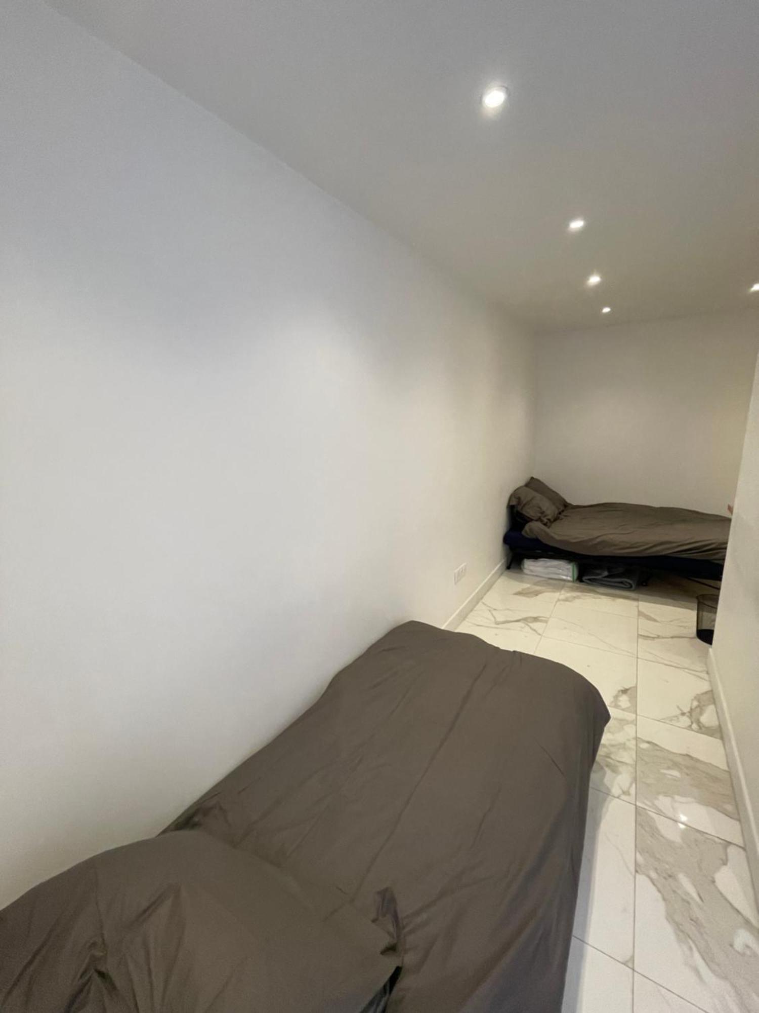 Appartement Au Rez De Chaussee Pres De Gare De Lyon