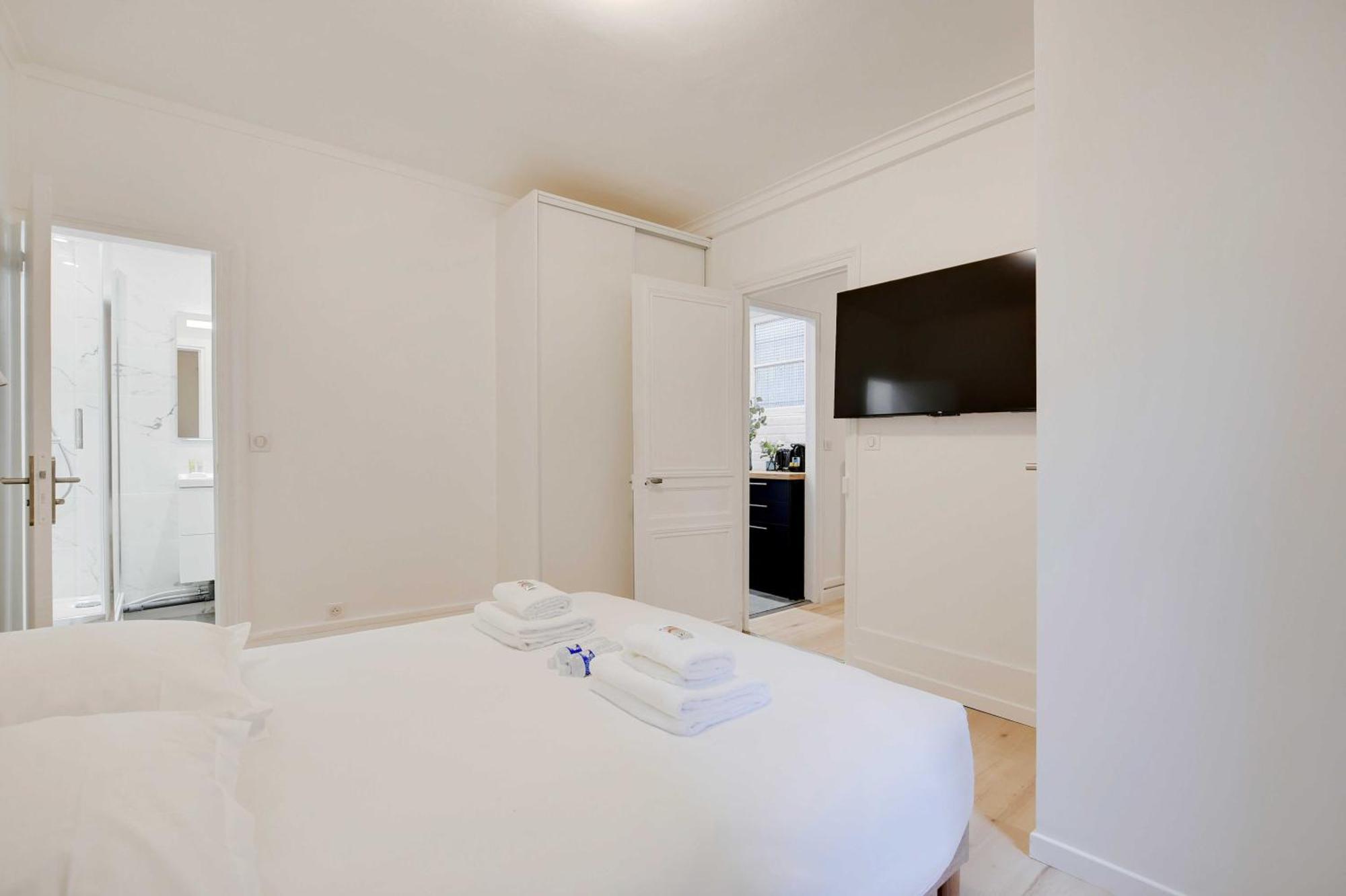 Charming - 1br-4p- Gare De L'est Apartment