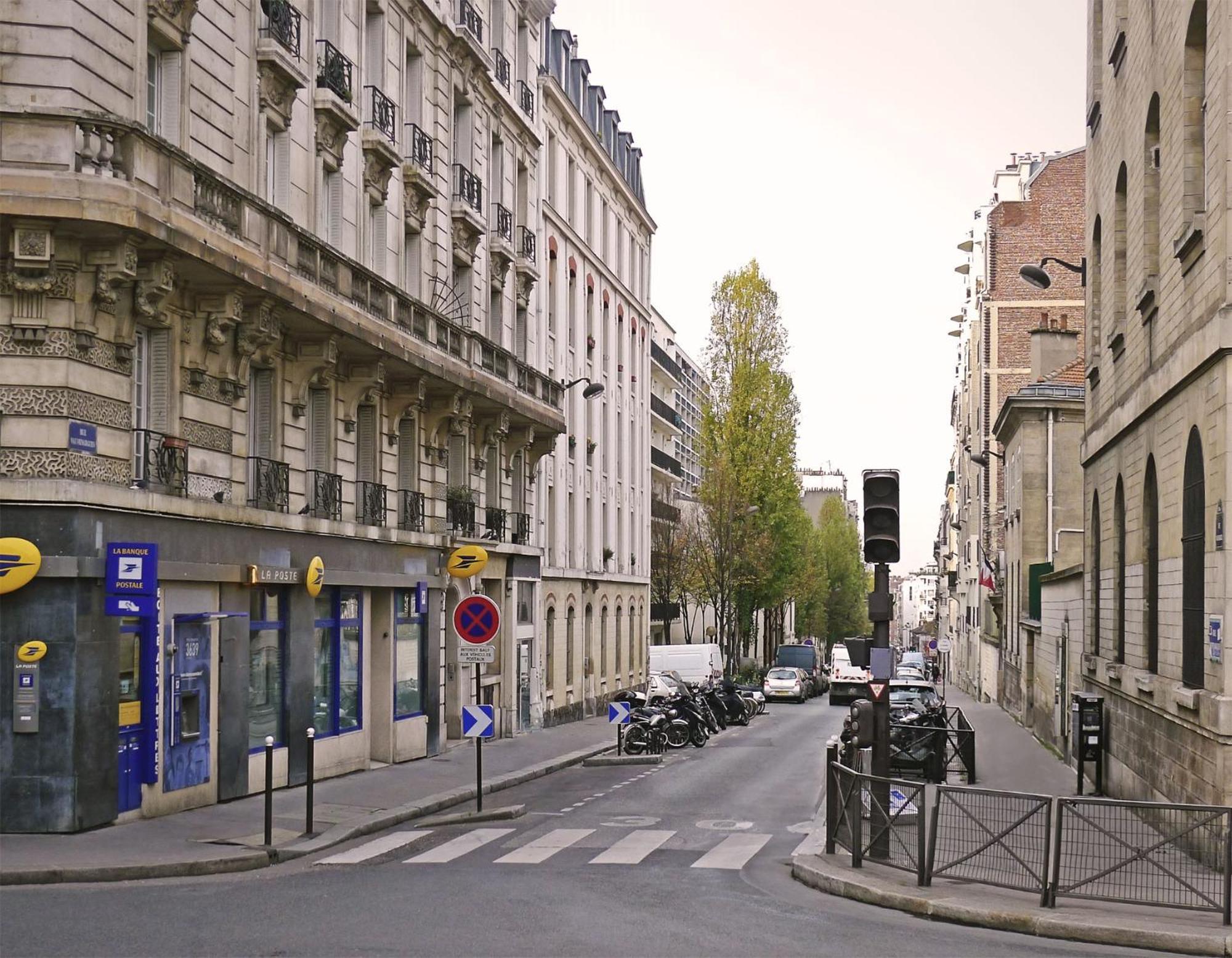 Superbe Cote Jardin Paris