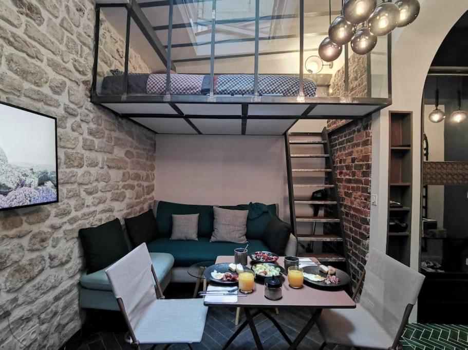 Apartment Le Petit Atelier Des Lumieres, Veranda Agreable *