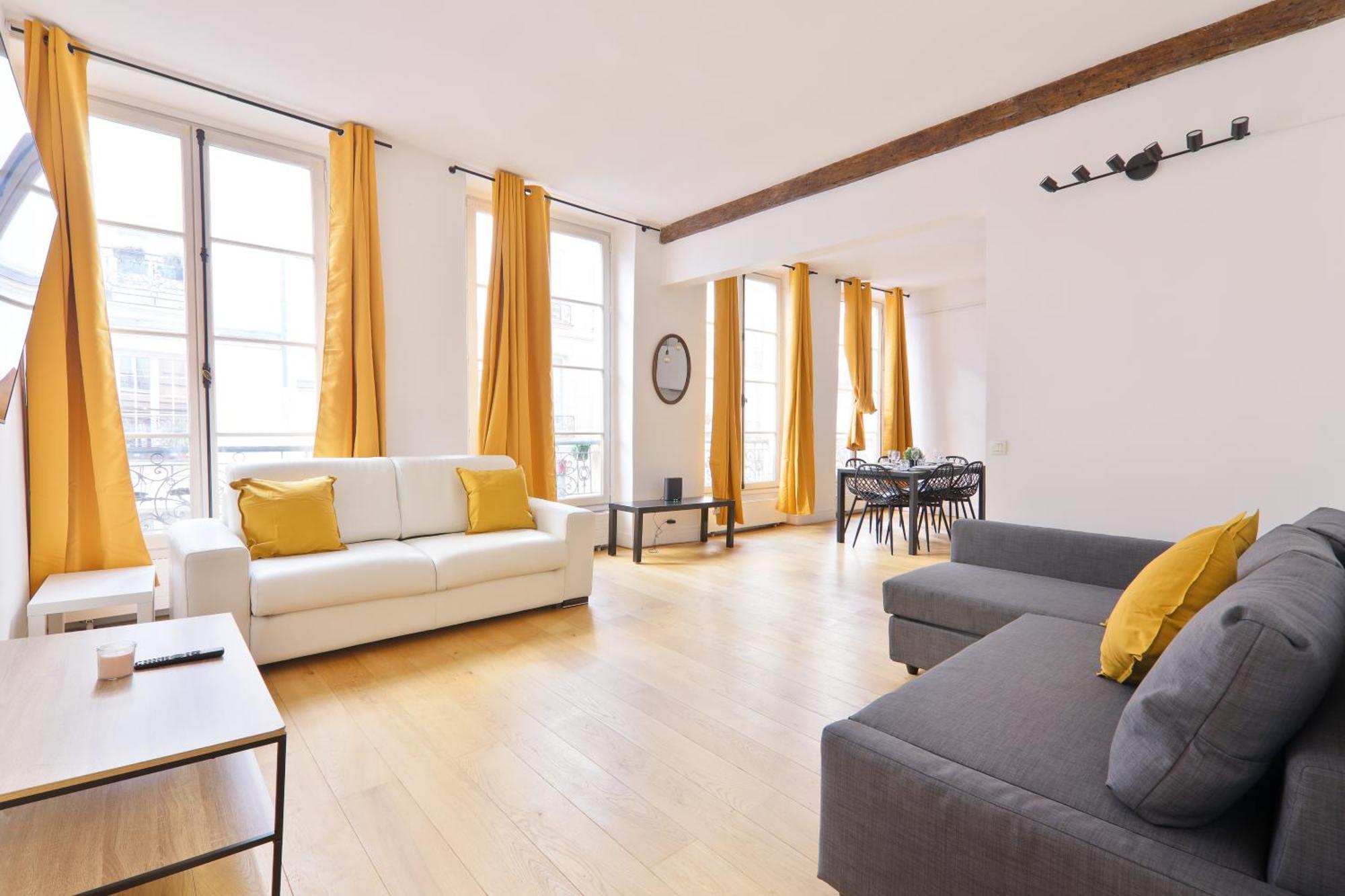 Apartment Mezzanine Quartier Chatelet Les Halles 4 Paris