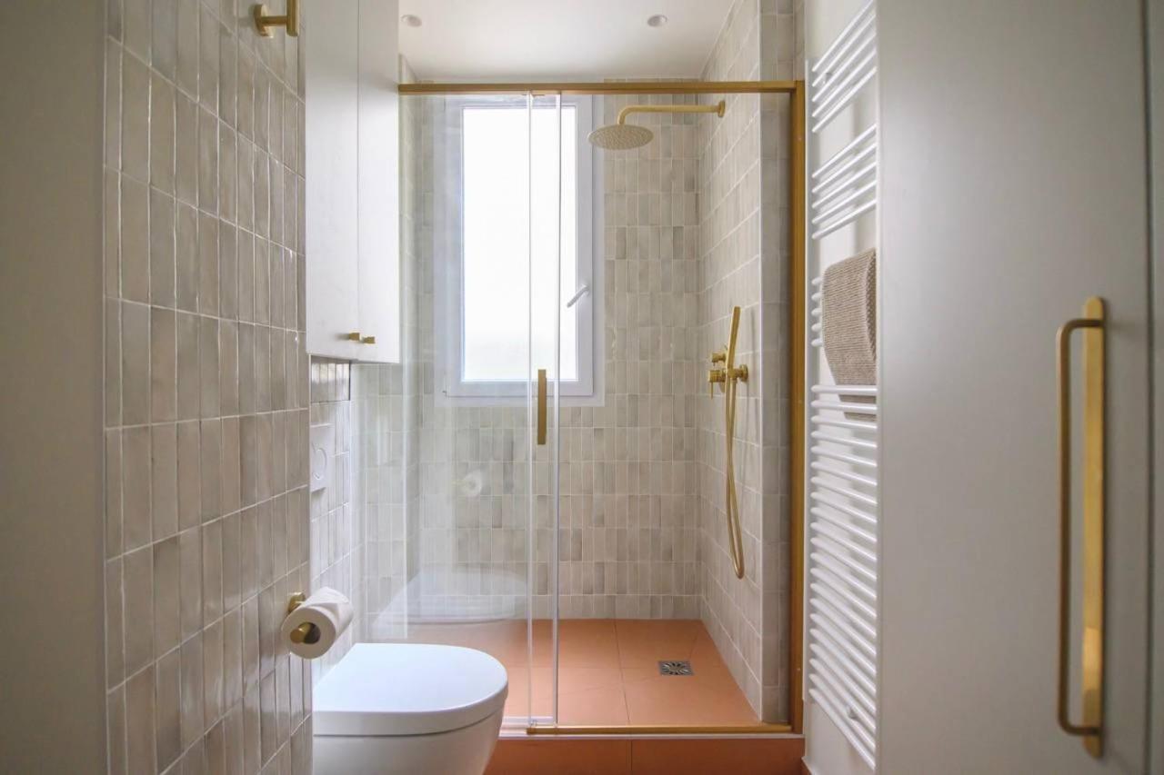 Apartment Deco St Antoine Paris