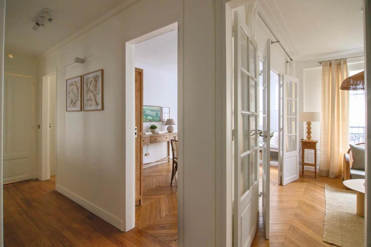 Apartment Deco St Antoine Paris