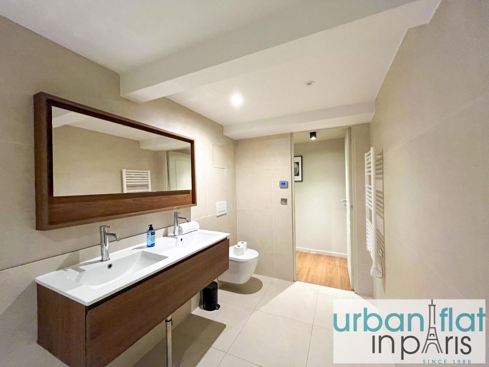 Apartment Urban Flat 139 - Beautiful 3 Bdr Flat In Saint-germain
